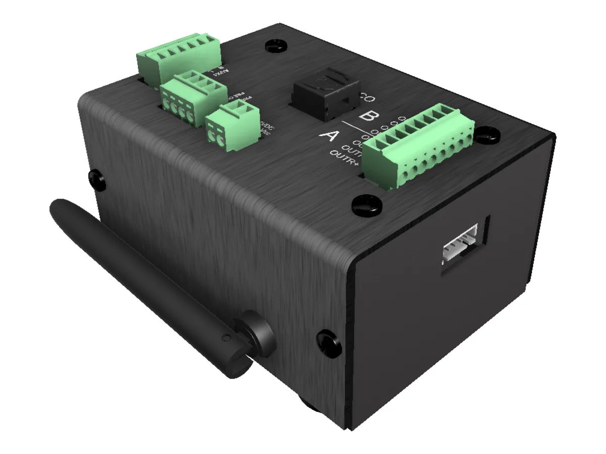 AMB15 — lateral com conector do IR Blaster